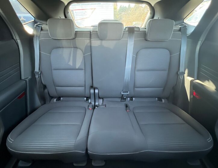 Ford Kuga SUV / Terénní 2,5 l 112 kw