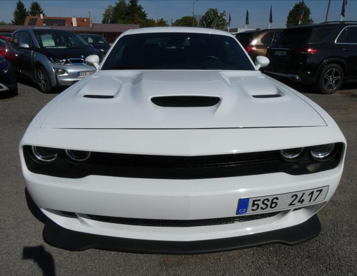 Dodge Challenger 5