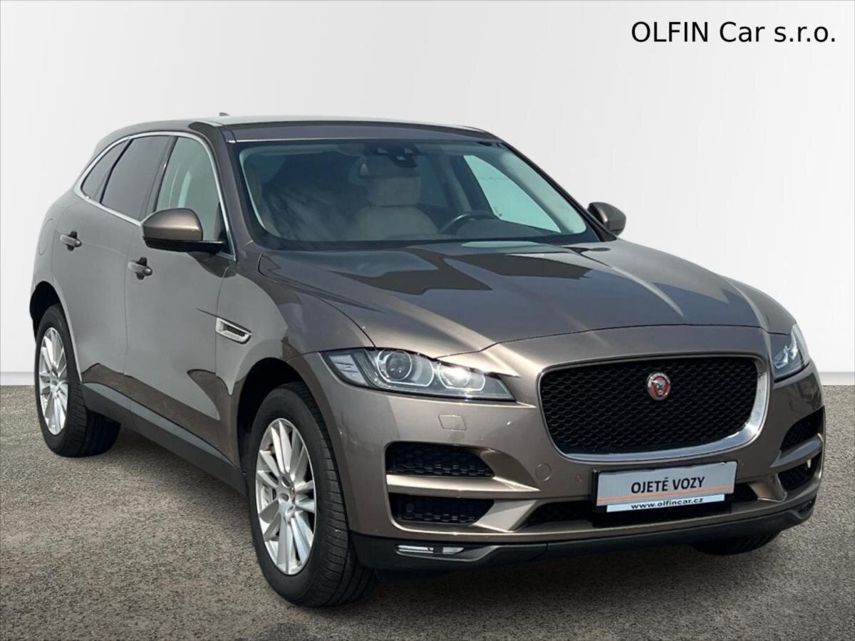 Jaguar F-Pace Kombi 2,0 l 132 kw