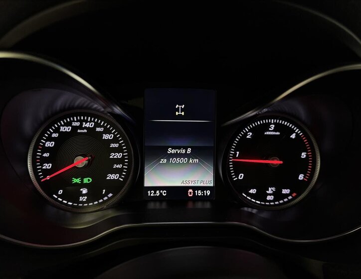 Mercedes-Benz Třídy X Pick-up 2,3 l 120 kw