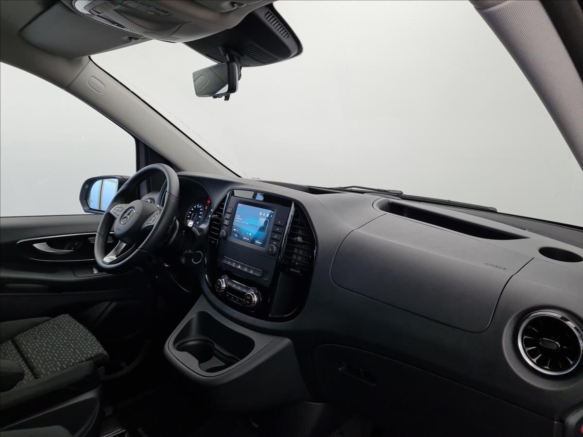Mercedes-Benz Vito MPV 2,0 l 174 kw