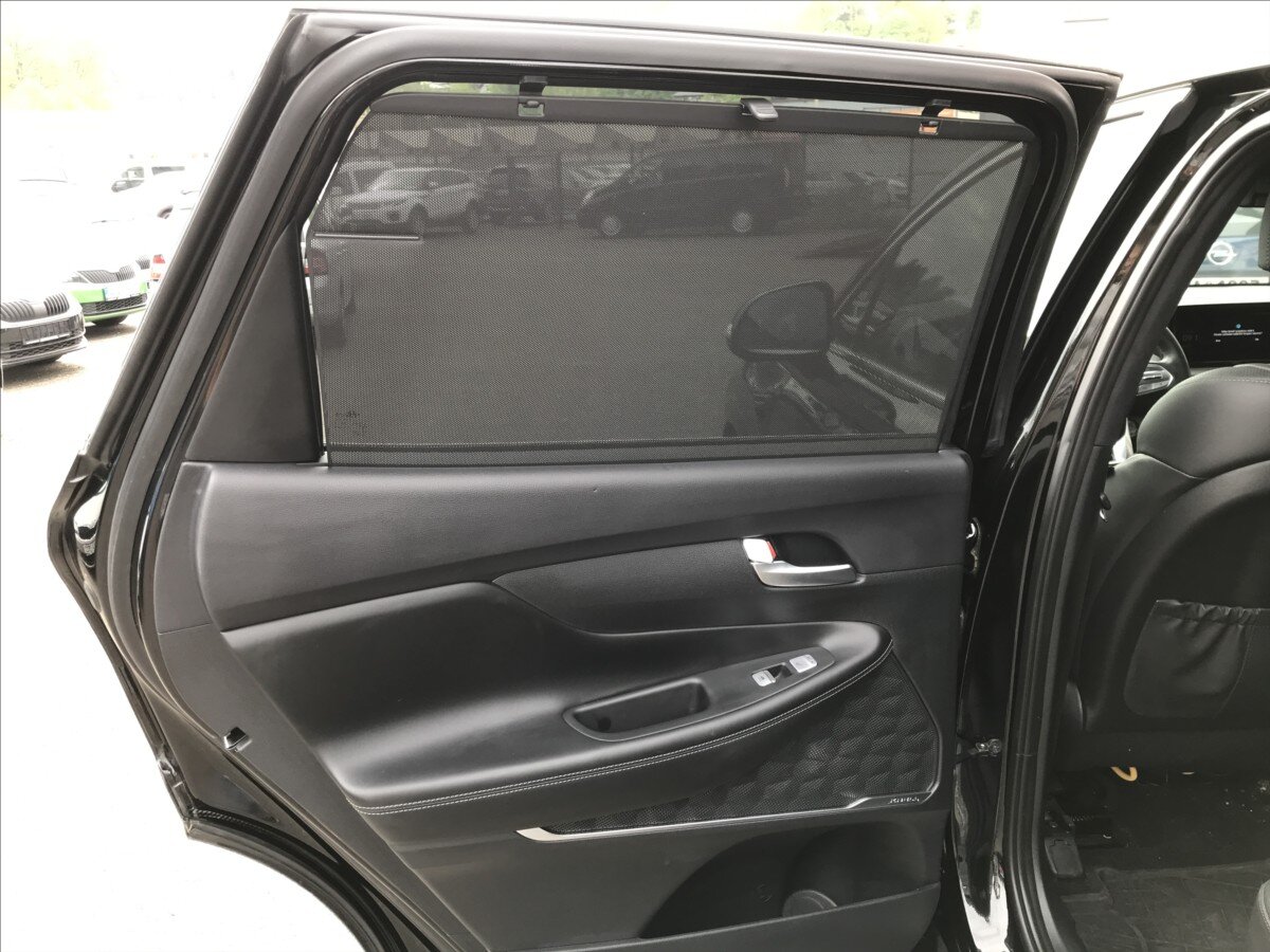 Hyundai Santa Fe SUV / Terénní 2,2 l 142 kw