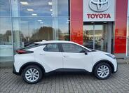 Toyota C-HR 6