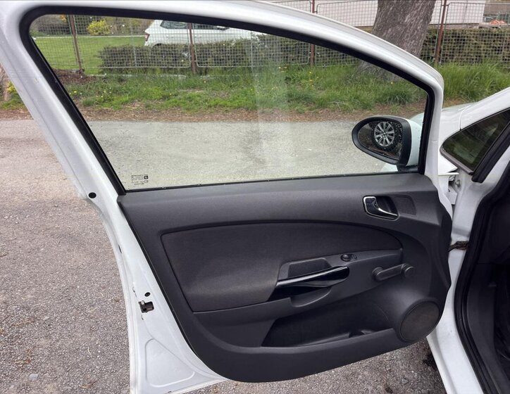 Opel Corsa Hatchback 1,2 l 55 kw