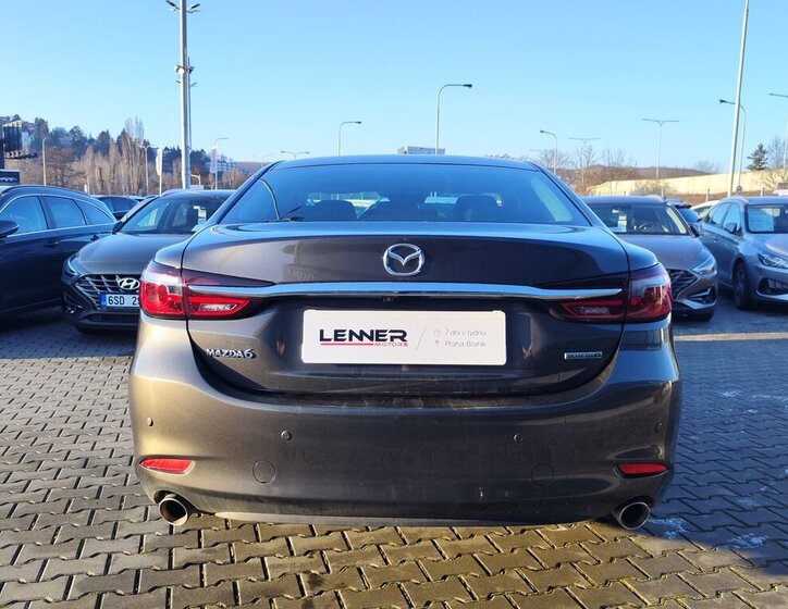 Mazda 6 Sedan 2,0 l 121 kw