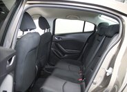 Mazda 3 7