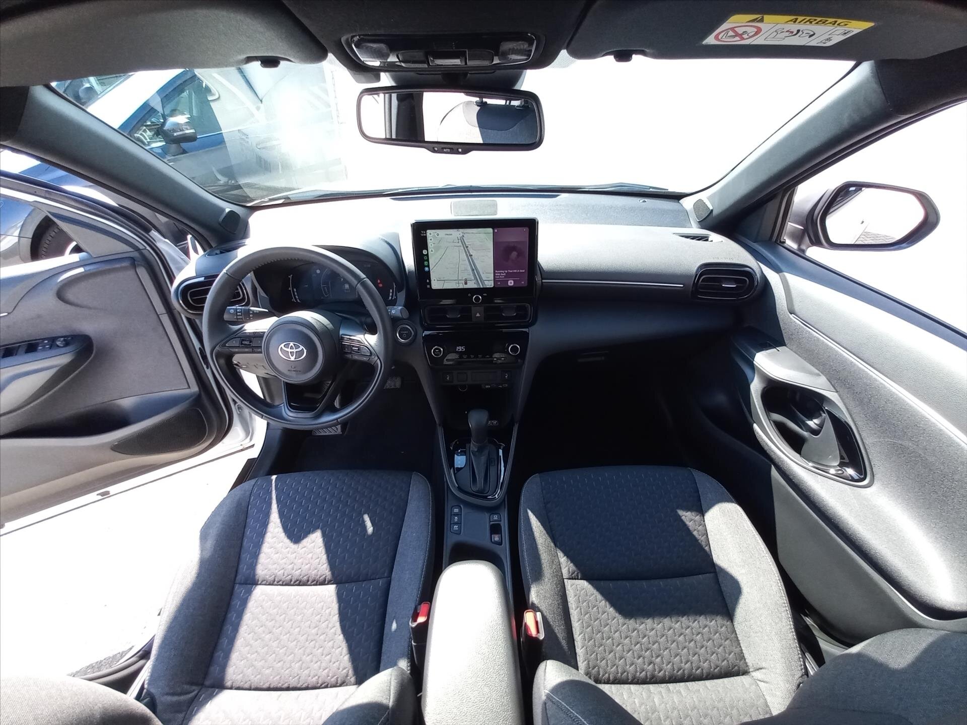 Toyota Yaris Cross SUV / Terénní 1,5 l 68 kw