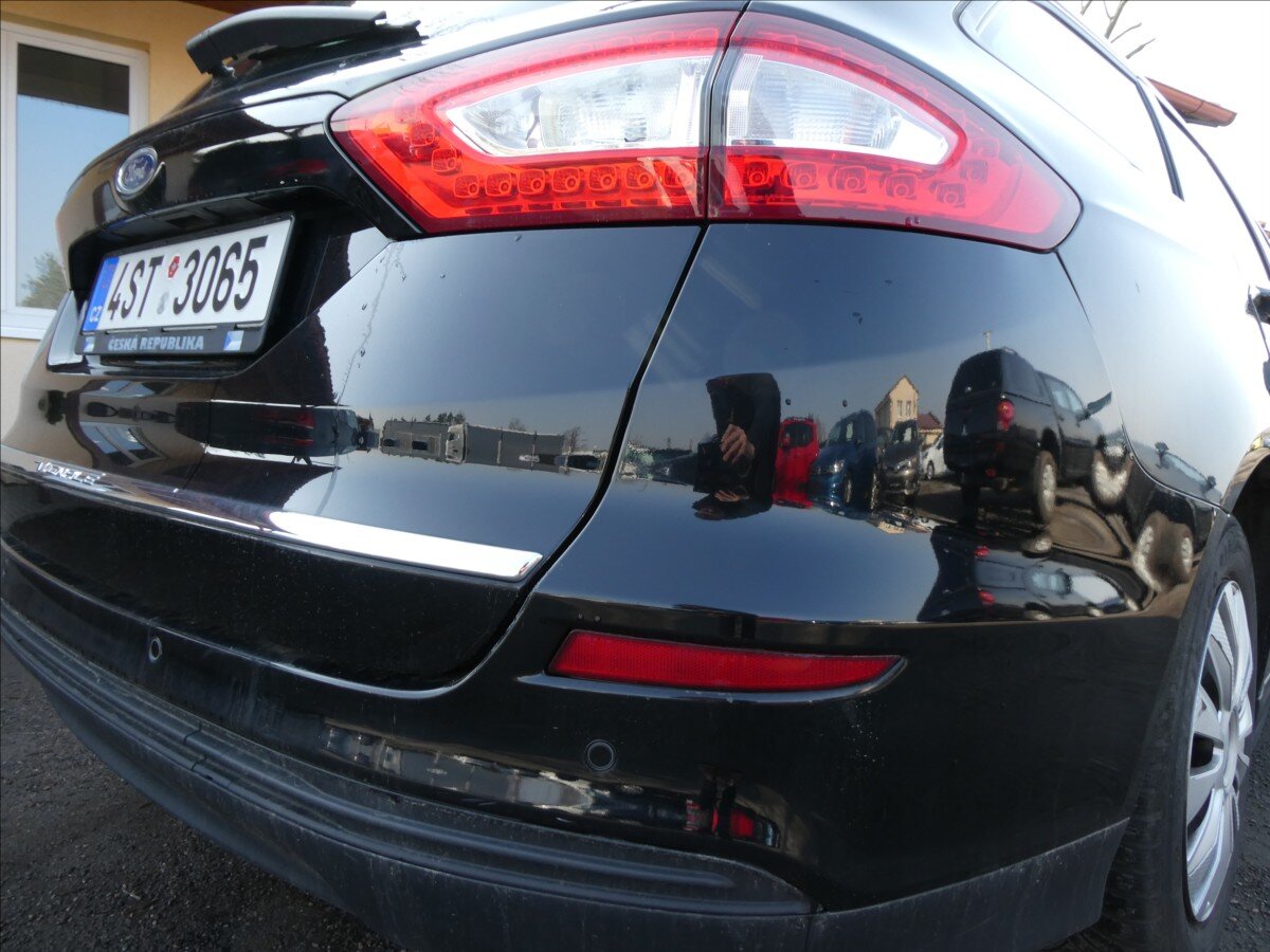 Ford Mondeo Kombi 2,0 l 110 kw