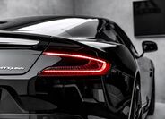 Aston Martin Vanquish 11