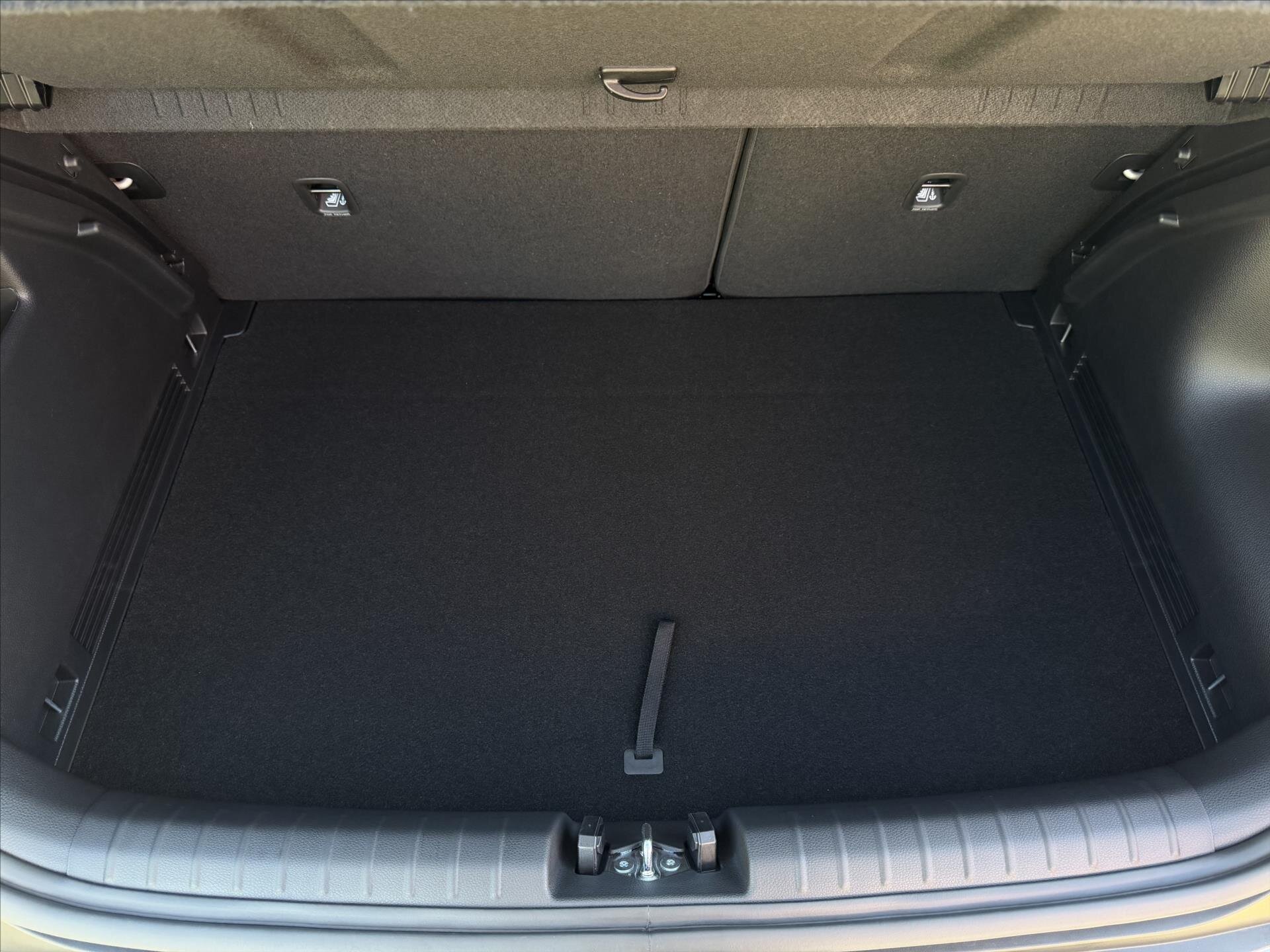 KIA Stonic SUV / Terénní 998,0 74 kw