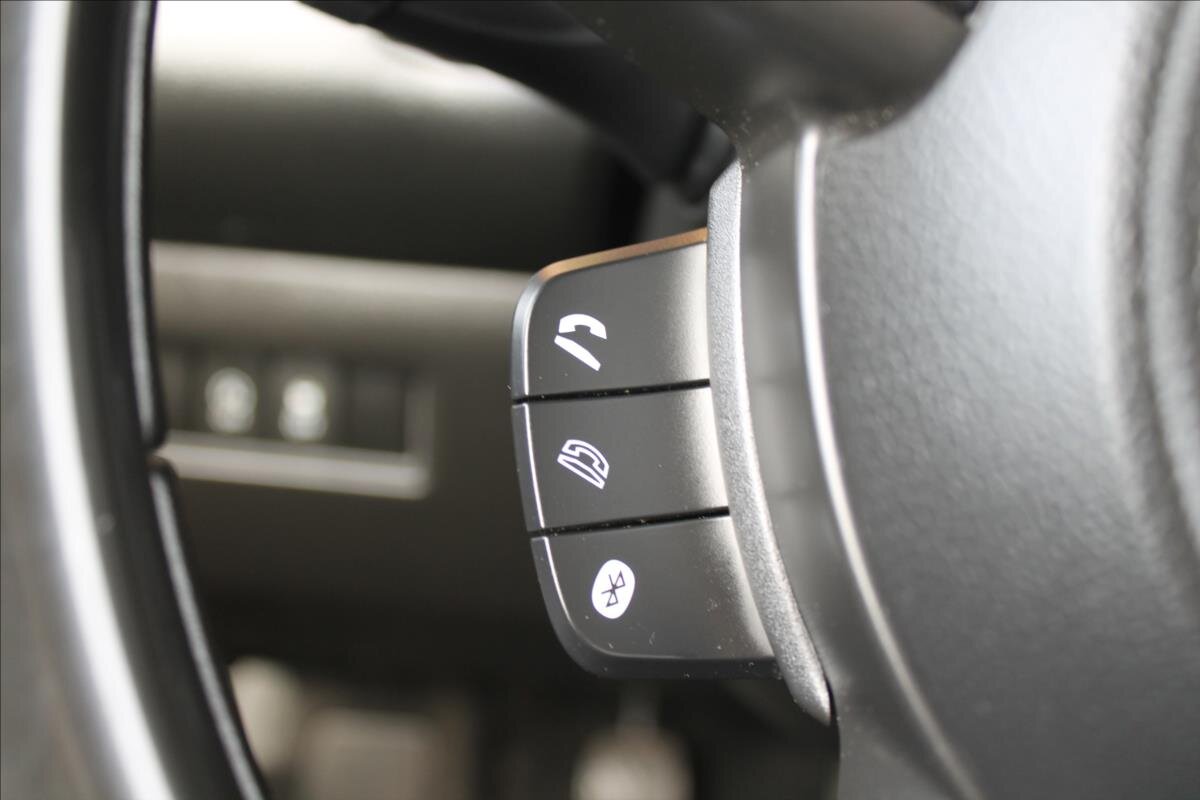 Suzuki Swift Hatchback 1,2 l 61 kw