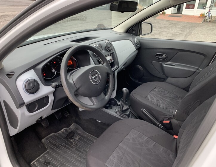 Dacia Sandero 9