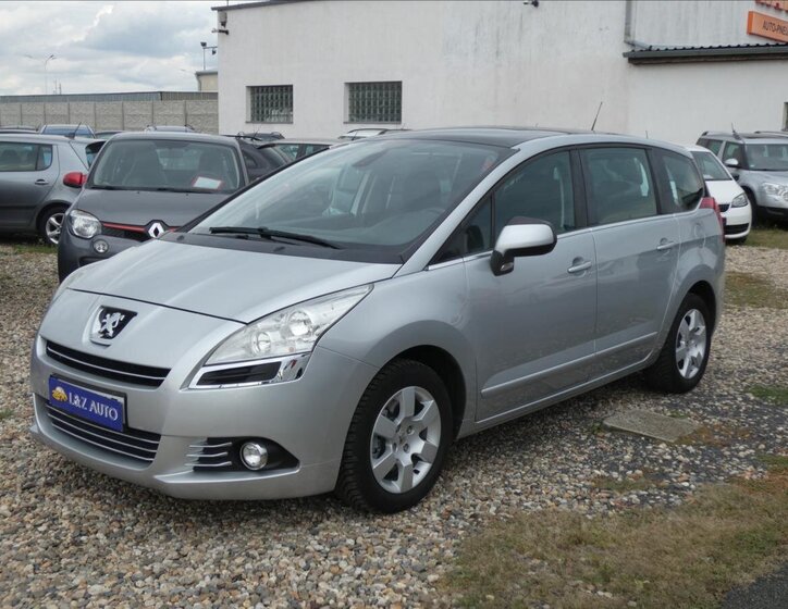 Peugeot 5008 MPV 1,6 l 115 kw