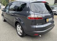 Ford S-MAX 6