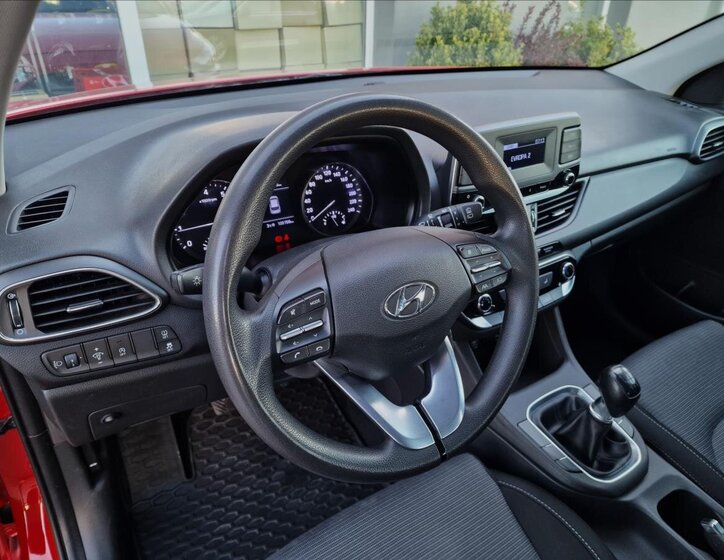 Hyundai i30 Kombi 998,0 88 kw