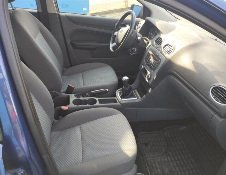 Ford Focus Kombi 1,6 l 74 kw