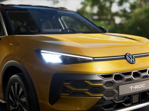 Volkswagen T-Roc SUV / Terénní 1,5 l 85 kw