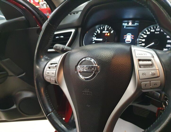 Nissan Qashqai SUV / Terénní 1,6 l 96 kw