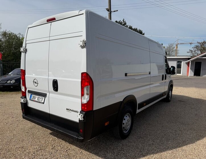 Opel Movano Skříň 2,2 l 121 kw