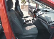 Ford Grand C-MAX MPV 2,0 l 103 kw