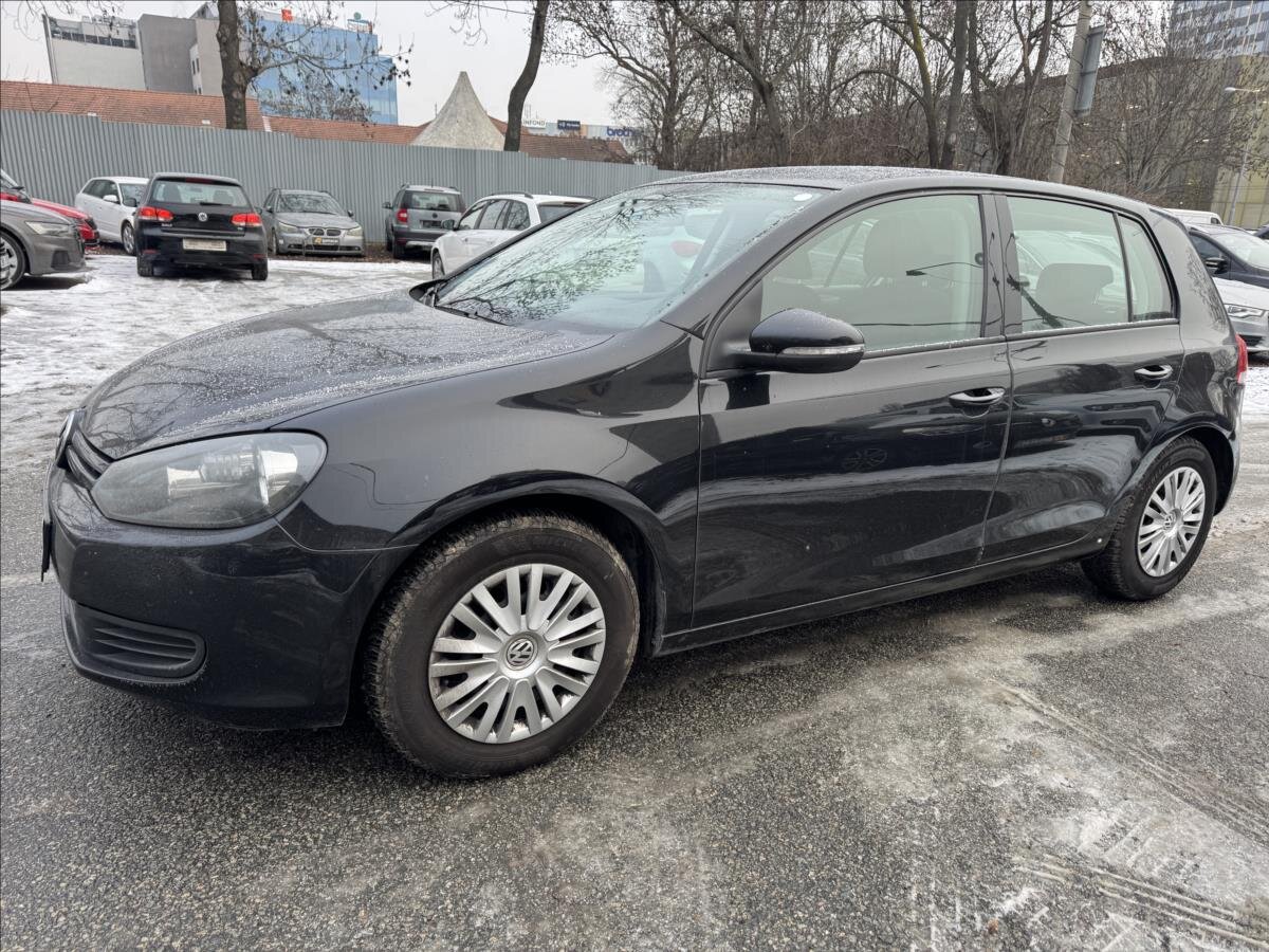 Volkswagen Golf Hatchback 1,6 l 77 kw