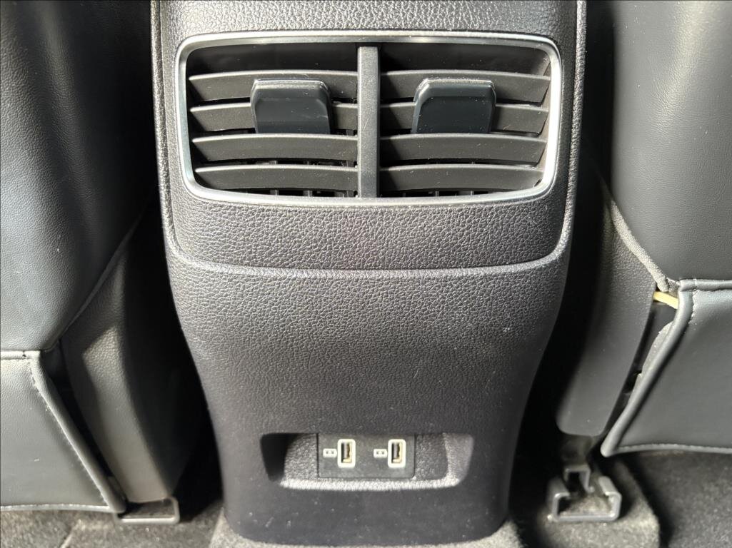 MG EHS SUV 1,5 l 119 kw