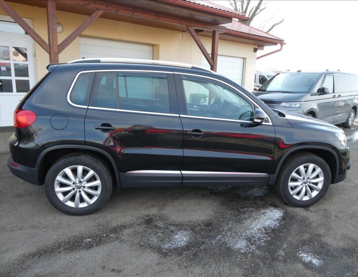 Volkswagen Tiguan SUV 2,0 l 103 kw