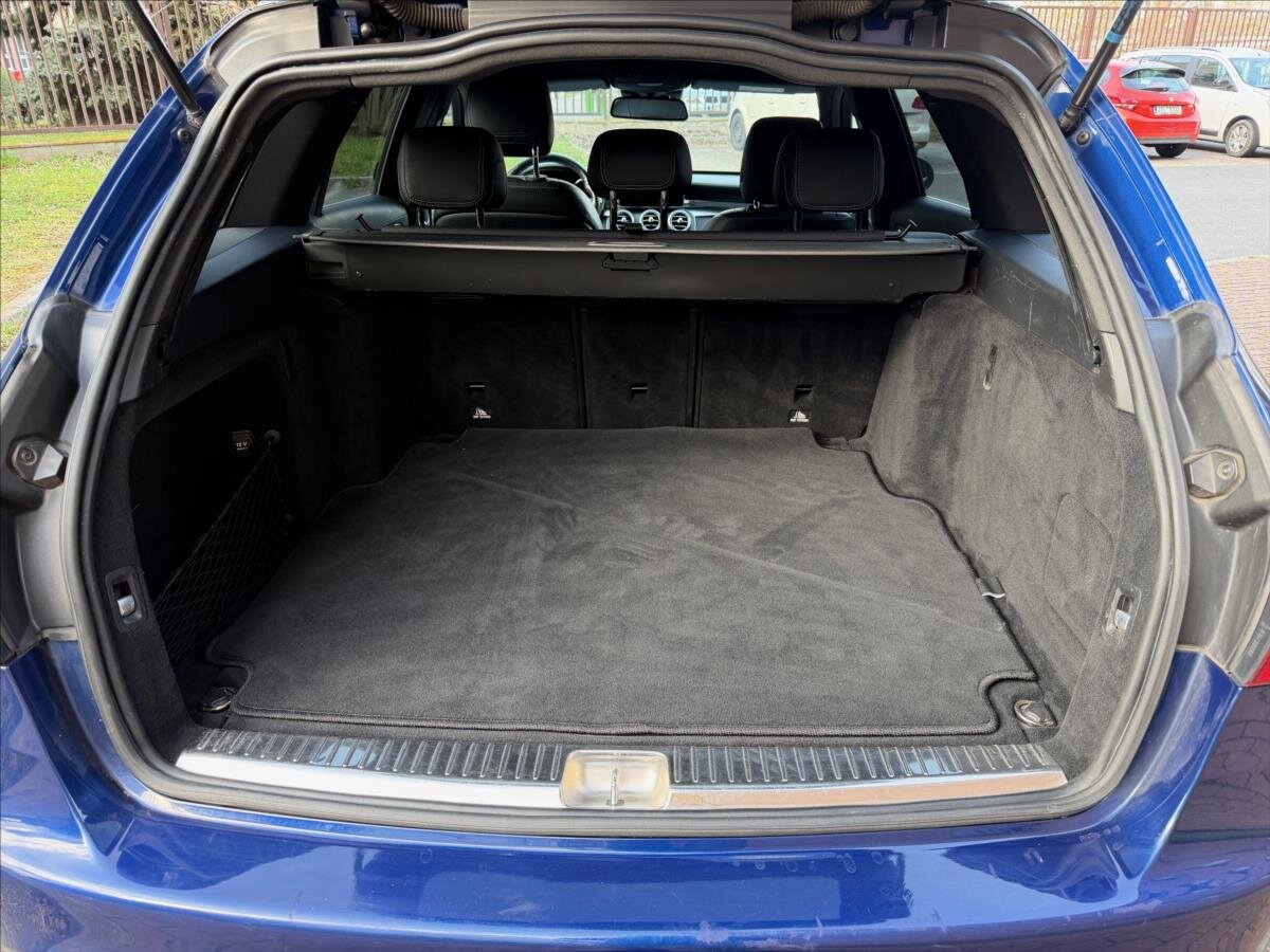 Mercedes-Benz Třídy C Kombi 2,1 l 150 kw