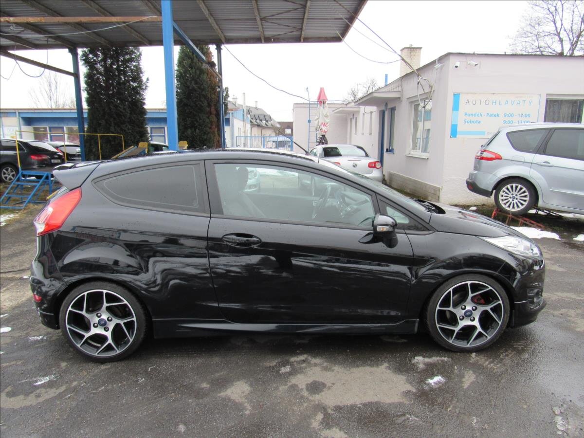 Ford Fiesta Hatchback 998,0 92 kw