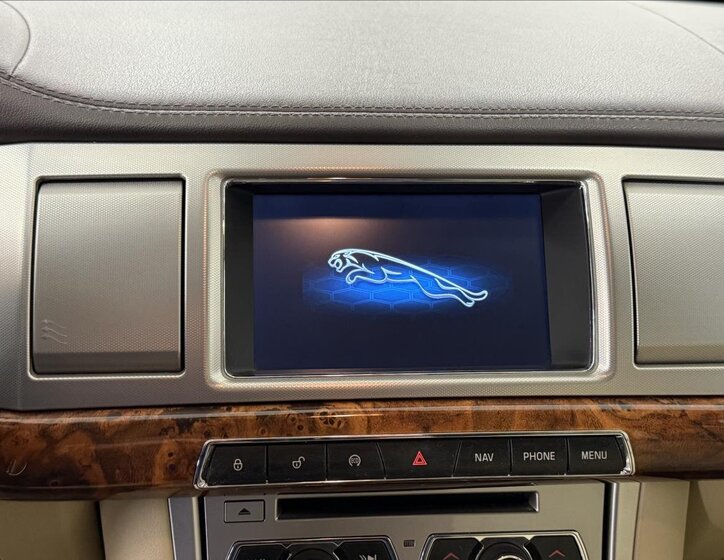 Jaguar XF Kombi 3,0 l 202 kw