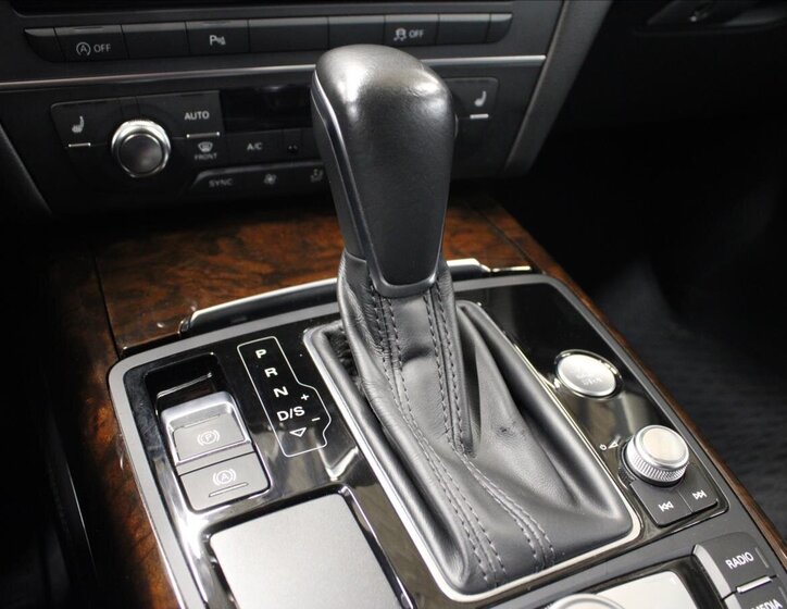 Audi A6 Kombi 3,0 l 160 kw