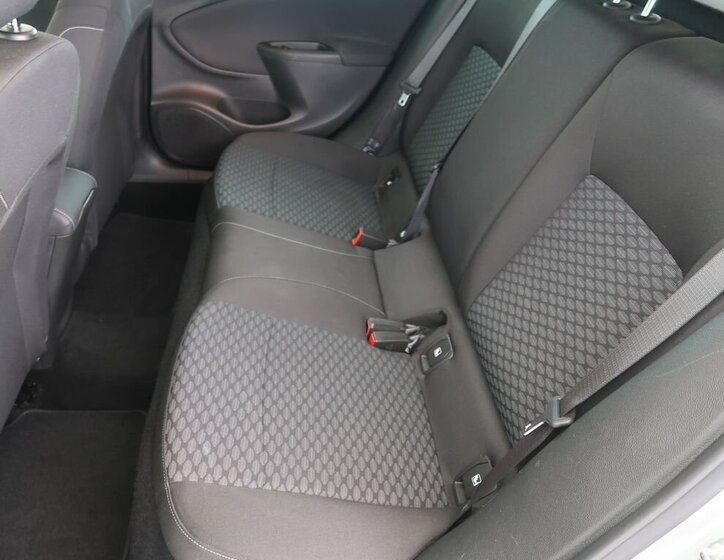 Opel Astra Hatchback 1,2 l 81 kw