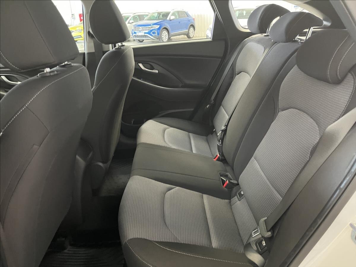 Hyundai i30 Kombi 998,0 88 kw