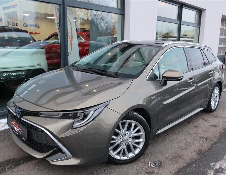 Toyota Corolla Kombi 2,0 l 132 kw