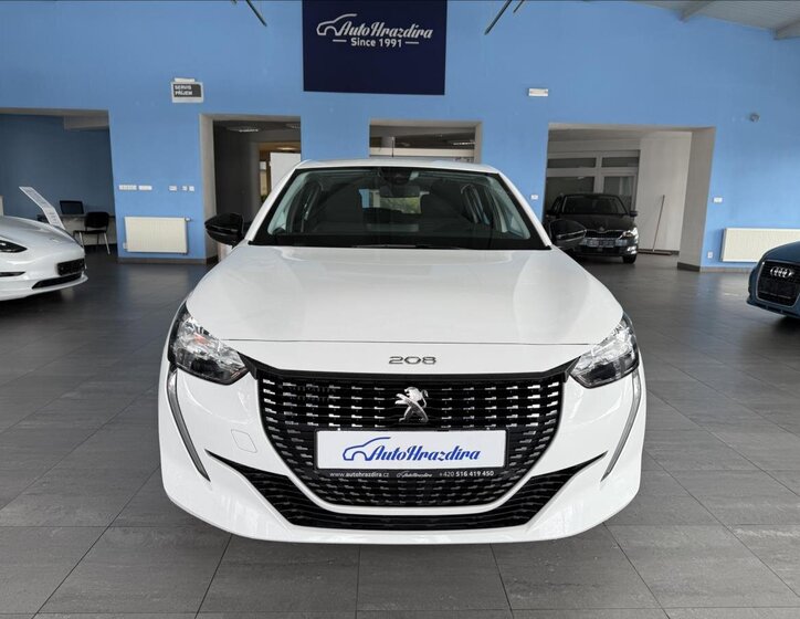 Peugeot 208 Hatchback 1,2 l 74 kw