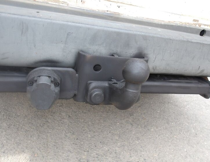 Ford Transit Skříň 2,4 l 103 kw