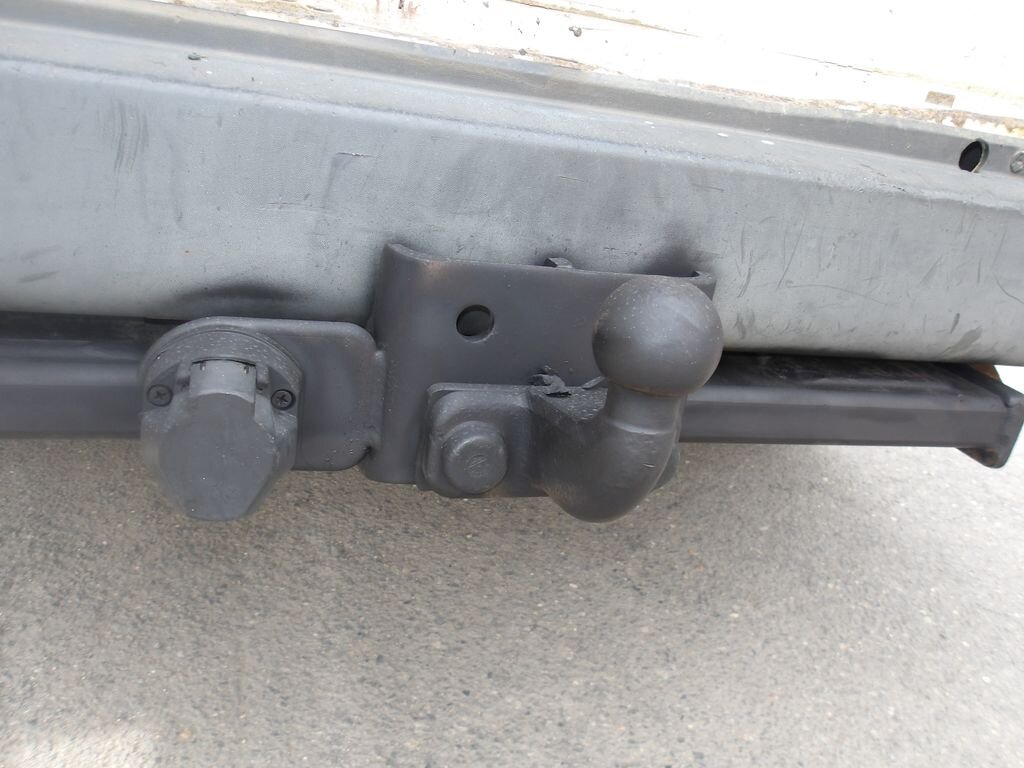 Ford Transit Skříň 2,4 l 103 kw