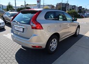Volvo XC60 4