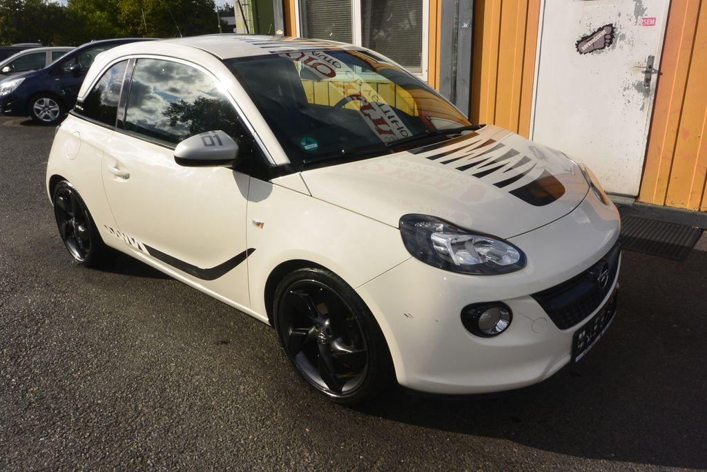 Opel Adam