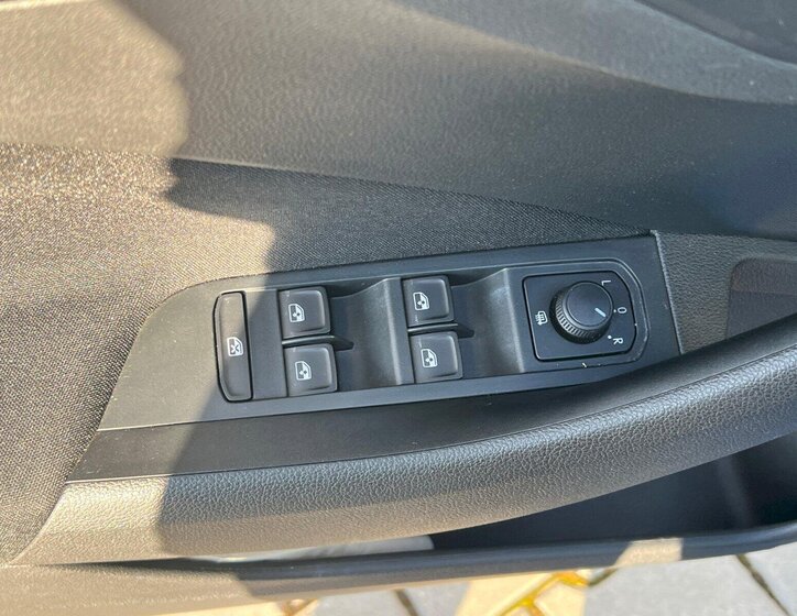 Škoda Scala Hatchback 1,0 l 85 kw