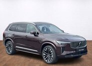Volvo XC90 SUV / Terénní 2,0 l 335 kw