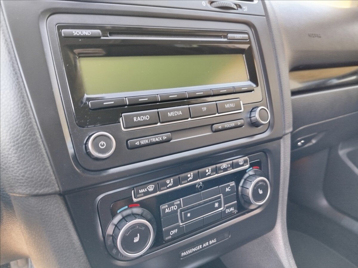 Volkswagen Golf Kombi 2,0 l 103 kw