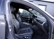 BMW Řada 7 27