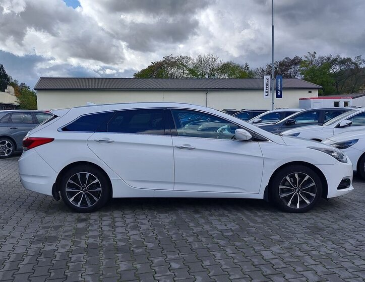 Hyundai i40 Kombi 1,7 l 104 kw