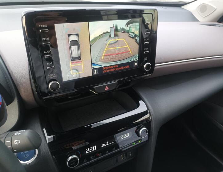 Toyota Yaris Cross 14