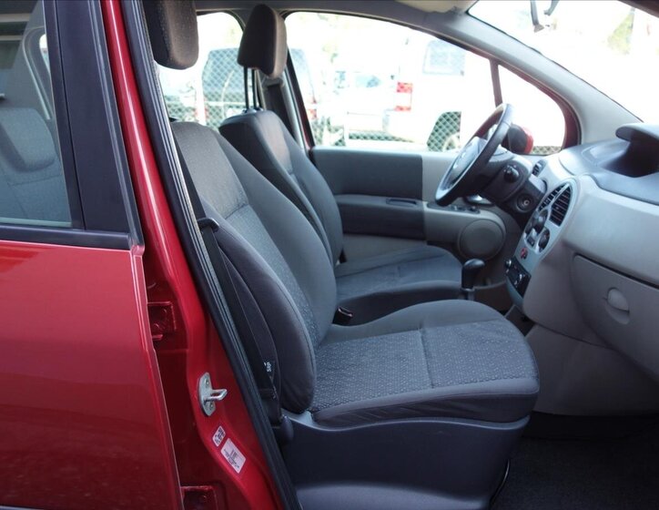 Renault Modus Hatchback 1,5 l 60 kw