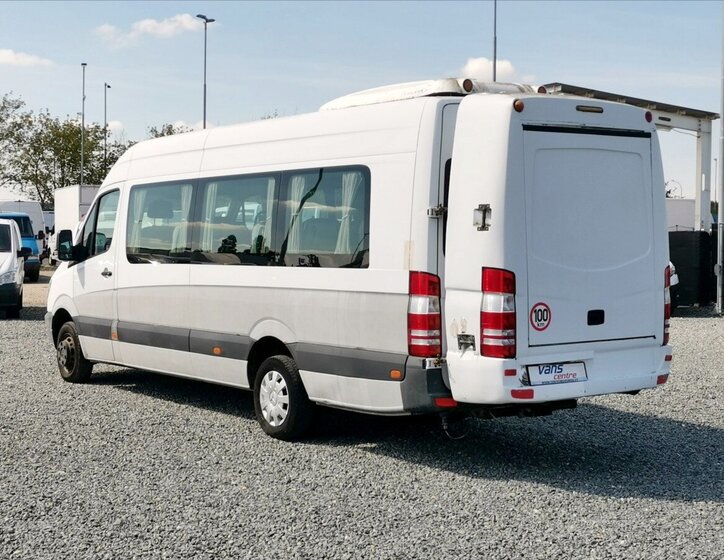 Mercedes-Benz Ostatní Ostatní 2,1 l 120 kw