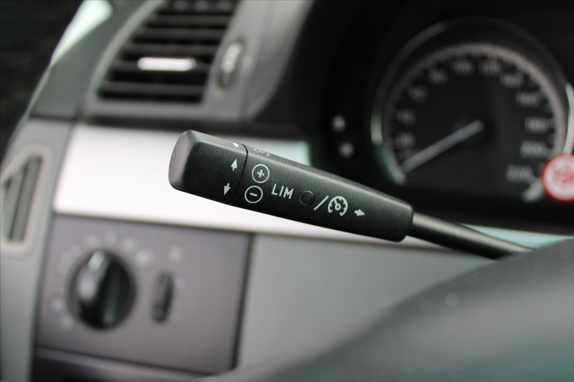 Mercedes-Benz Viano Kombi 2,1 l 110 kw