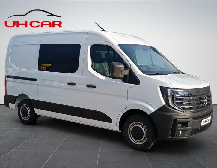 Nissan Interstar 3