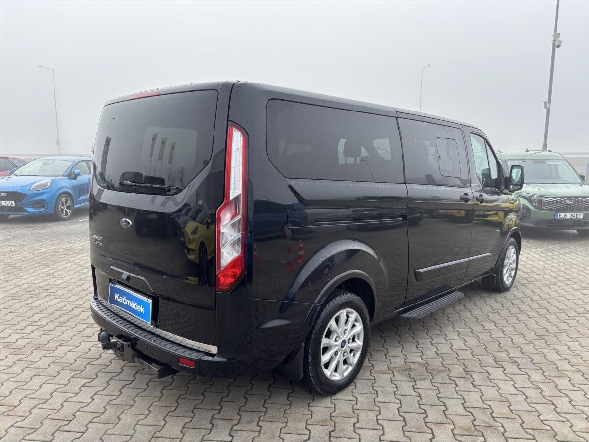 Ford Tourneo Custom Kombi 2,0 l 125 kw